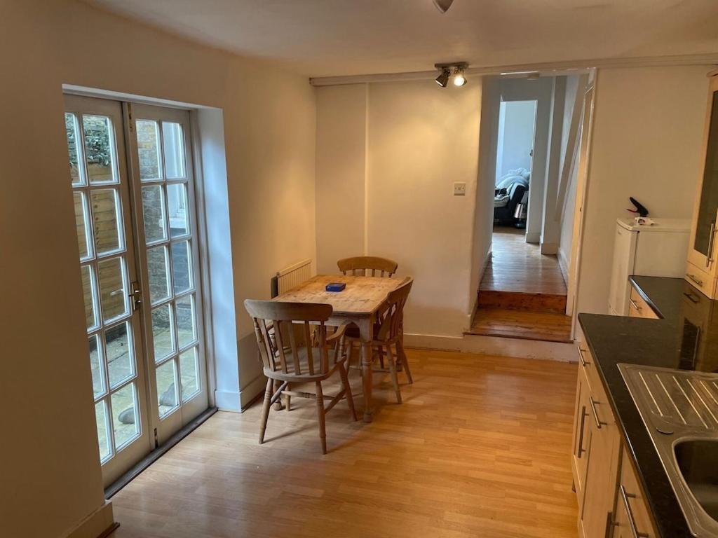 Beautiful Ground Floor Garden Flat Lägenhet London Exteriör bild