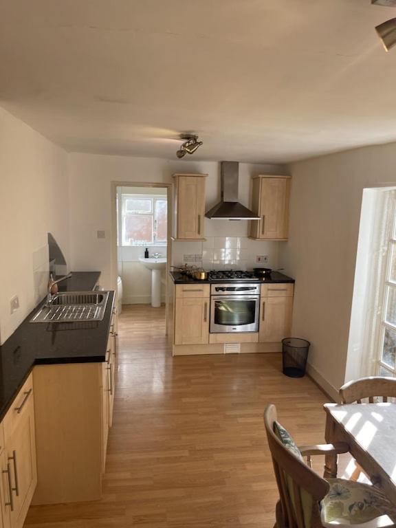 Beautiful Ground Floor Garden Flat Lägenhet London Exteriör bild